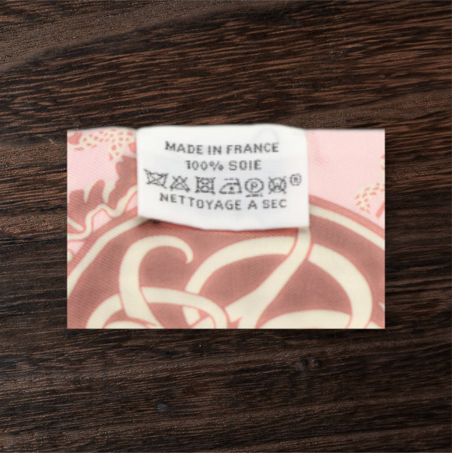Hermès "Ex-Libris" Twilly in Rose, Pale Green and Ochre Silk