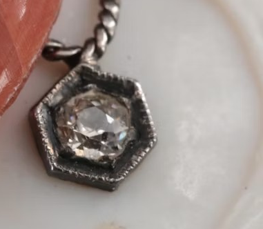 Antique Cameo Habillé 4K Loose Shell and Diamond Set