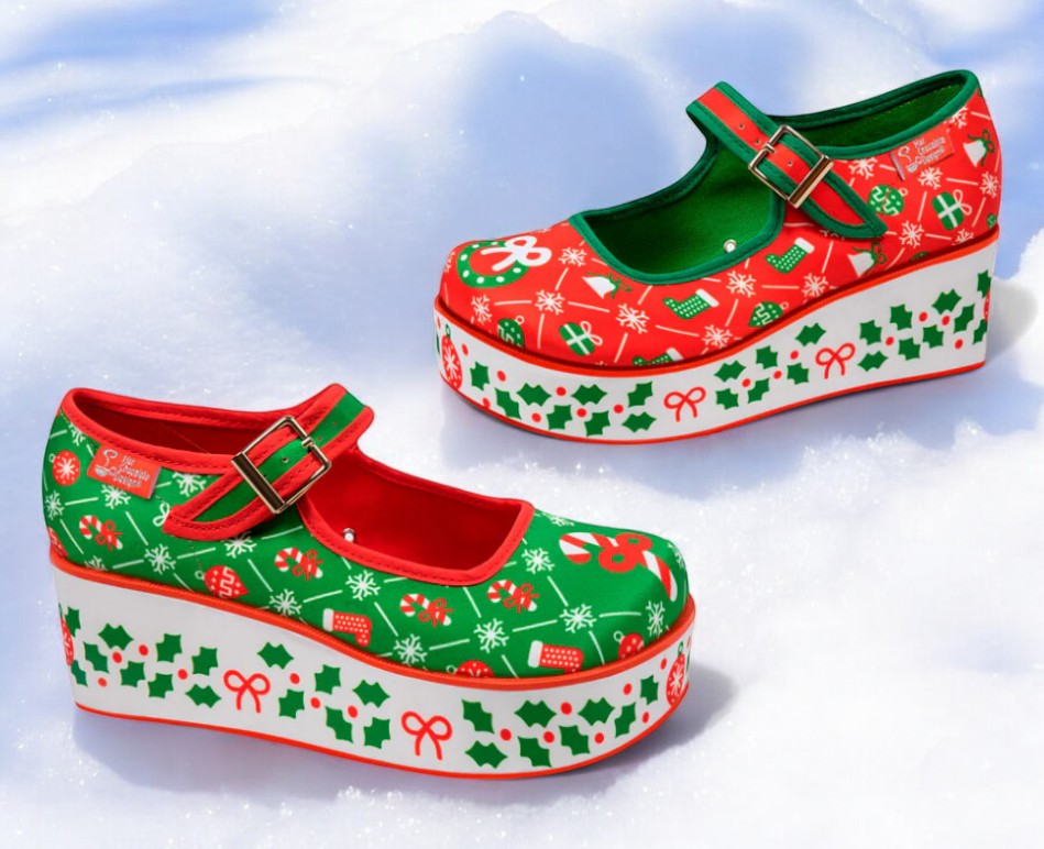 Hot Chocolate Design Cozy Christmas Shoes