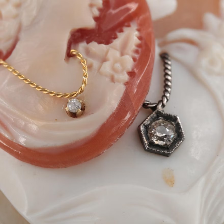 Antique Cameo Habillé  4K Loose Shell and Diamond Set