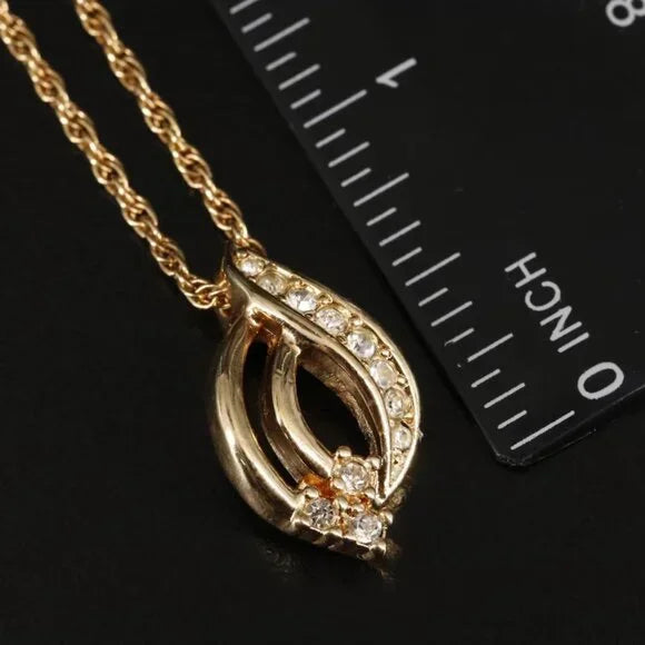 Christian Dior Rhinestone Pendant Necklace