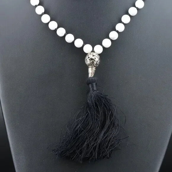 Beautiful Vintage Magnesite Tassel Necklace