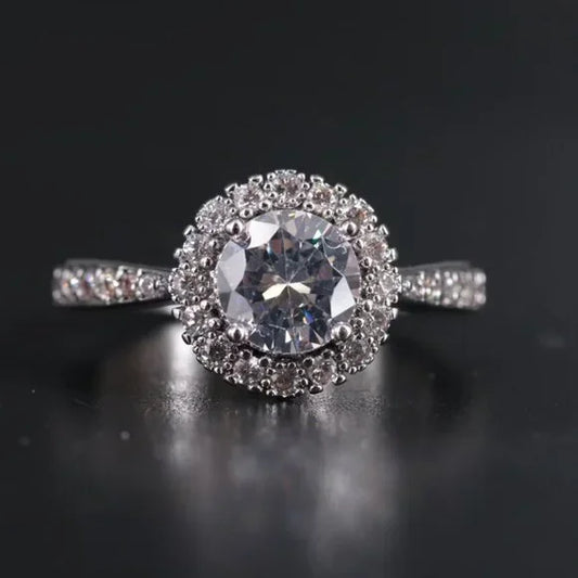 Vintage Beautiful CZ Ring-61700