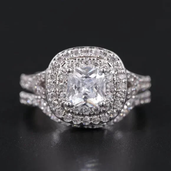 Beautiful Vintage Cubic Zirconia Ring /Enhancer Band-77183