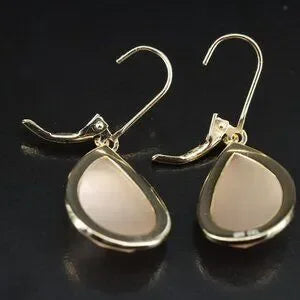 Beautiful Vintage Cream Sterling Cat's Eye Drop Earrings - 74692