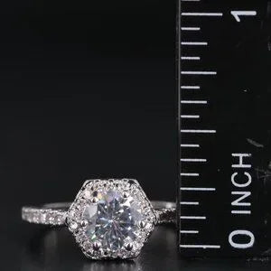 Beautiful Cubic Zirconia Ring-38300