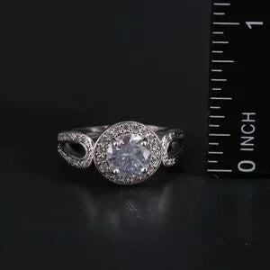 Beautiful Vintage Beautiful CZ Ring-61690