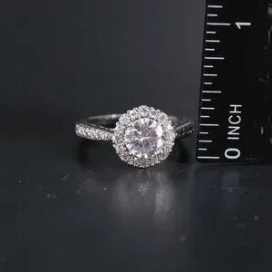 Vintage Beautiful CZ Ring-61700