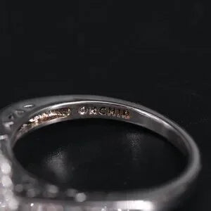 Vintage Beautiful CZ Ring-61700