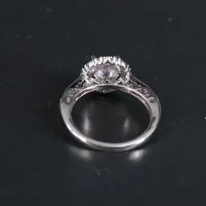 Vintage Beautiful CZ Ring-61700